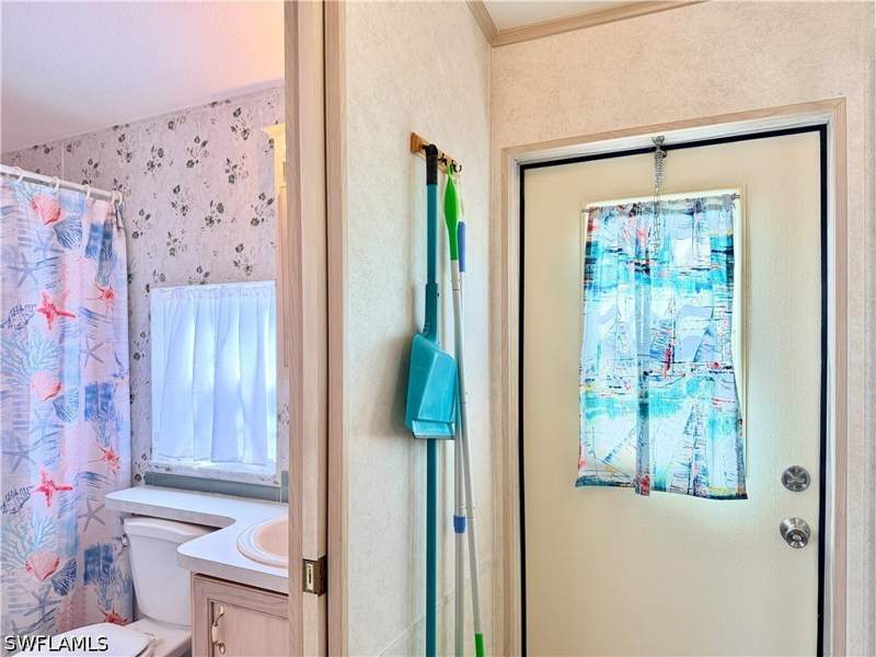 1 bedroom ManufacturedHome at 2 Jade Dr 2J, Enchanting Shores, Naples — photo 4