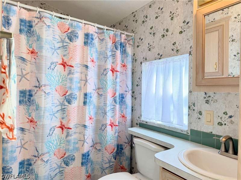 1 bedroom ManufacturedHome at 2 Jade Dr 2J, Enchanting Shores, Naples — photo 5