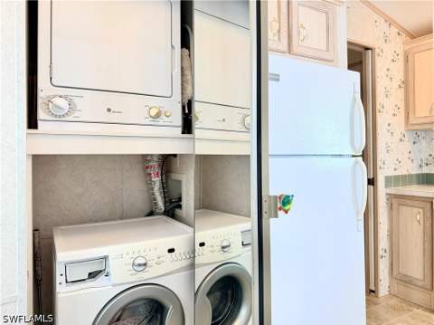 2 Jade Dr 2J, Naples FL - photo 7 of 44