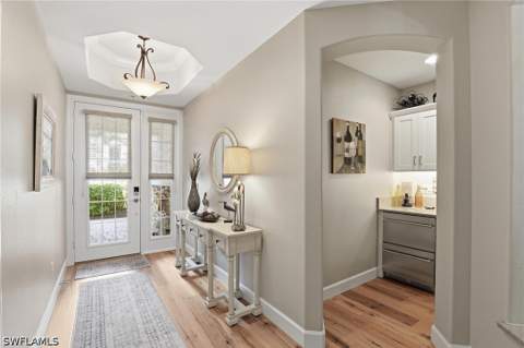 8040 Players Cove Dr 102, Naples FL - photo 7 of 48