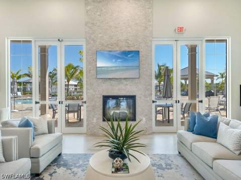 315 Indies Dr W 202, Naples FL - photo 15 of 21