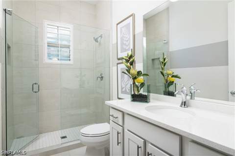 315 Indies Dr W 202, Naples FL - photo 8 of 21