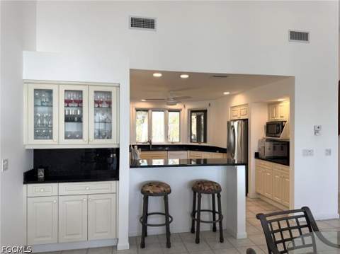 484 Gulf Bend Dr, Captiva FL - photo 16 of 49