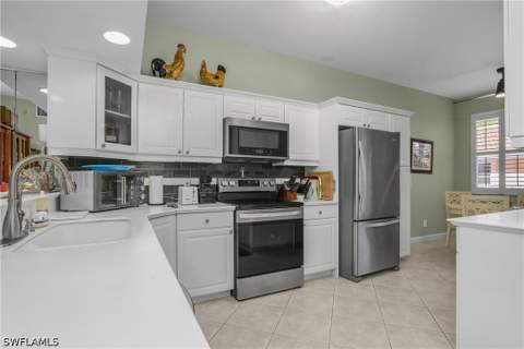 6630 Beach Resort Dr 701, Naples FL - photo 12 of 37