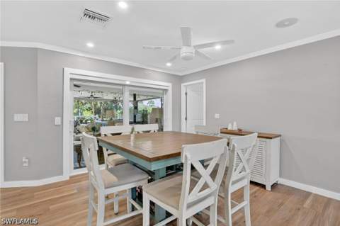 2424 Longboat Dr, Naples FL - photo 10 of 38