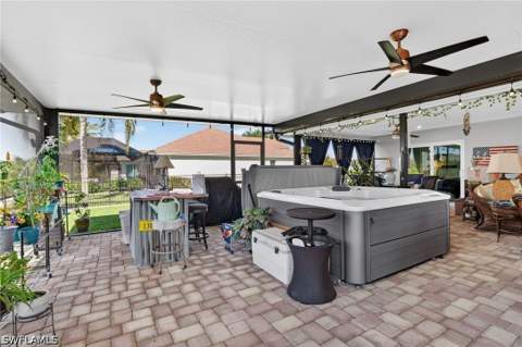 2424 Longboat Dr, Naples FL - photo 15 of 38