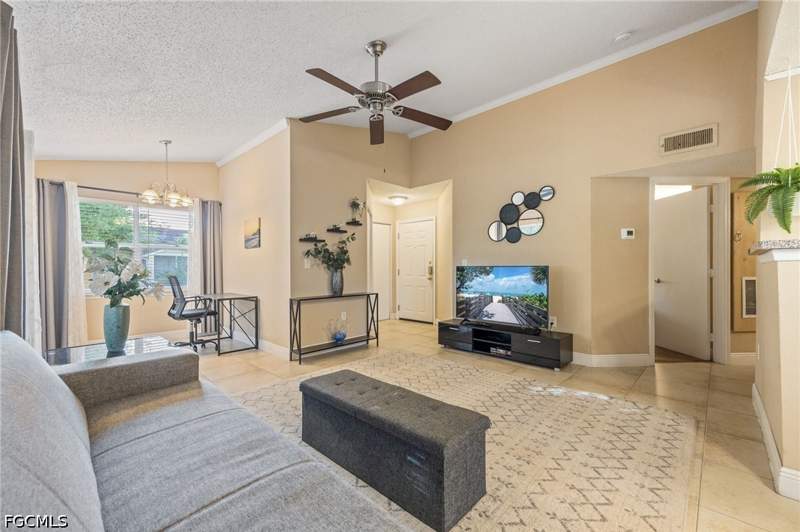 2 bedroom Condominium at 12550 Equestrian Cir 602, Venetian Palms, Fort Myers — photo 4