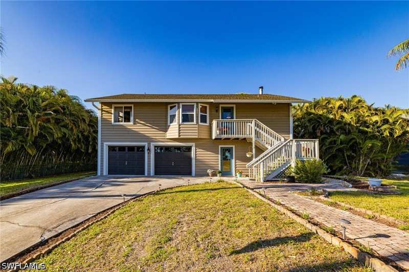 3 bedroom SingleFamilyResidence at 4730 Pembrooke Ln, Estero Bay Shores, Bonita Springs — photo 1