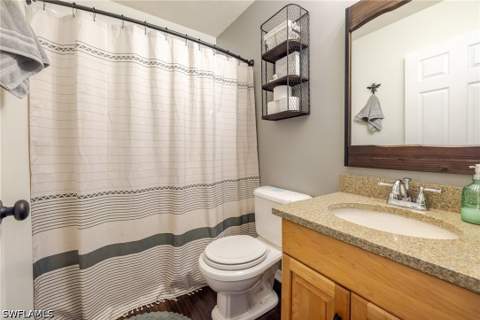 4730 Pembrooke Ln, Bonita Springs FL - photo 18 of 50
