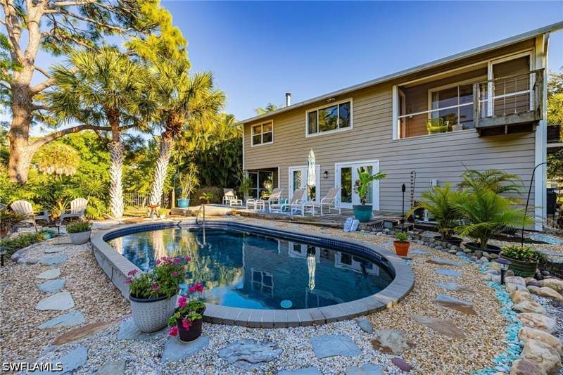 3 bedroom SingleFamilyResidence at 4730 Pembrooke Ln, Estero Bay Shores, Bonita Springs — photo 2