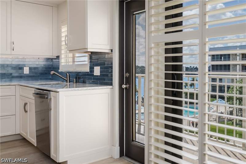 2 bedroom Condominium at 3450 Gulf Shore Blvd N 305, La Maison Club, Naples — photo 4