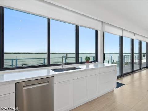 1798 Wavecrest Ct, Marco Island FL - photo 10 of 50