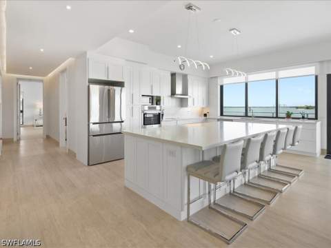 1798 Wavecrest Ct, Marco Island FL - photo 8 of 50