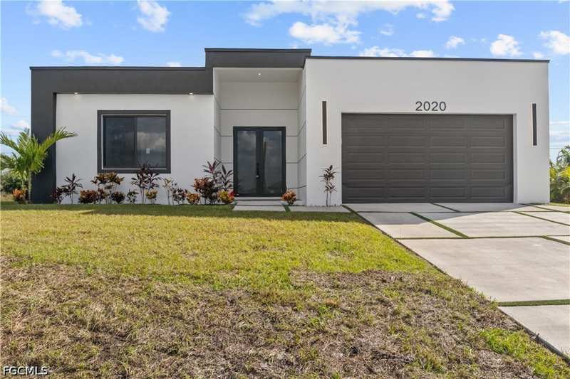 4 bedroom SingleFamilyResidence at 2020 Tropicana Pkwy W, Cape Coral, Cape Coral — photo 1