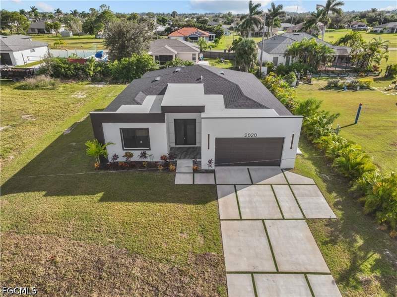 4 bedroom SingleFamilyResidence at 2020 Tropicana Pkwy W, Cape Coral, Cape Coral — photo 3