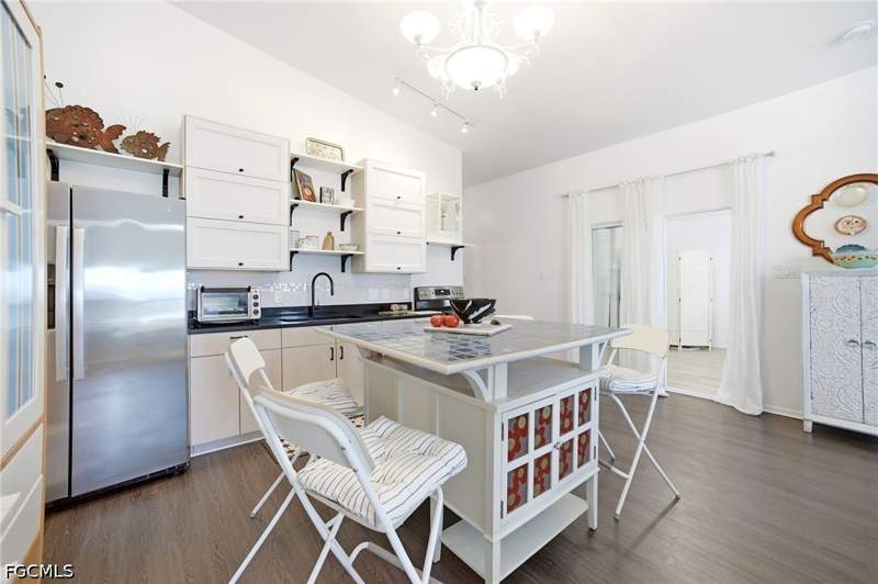 2 bedroom SingleFamilyResidence at 16857 Windcrest Dr, Cottage Point Unrec, Fort Myers — photo 4