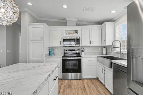 17770 Bryan Ct, Fort Myers Beach FL - photo 10 of 33