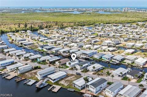 17770 Bryan Ct, Fort Myers Beach FL - photo 24 of 33