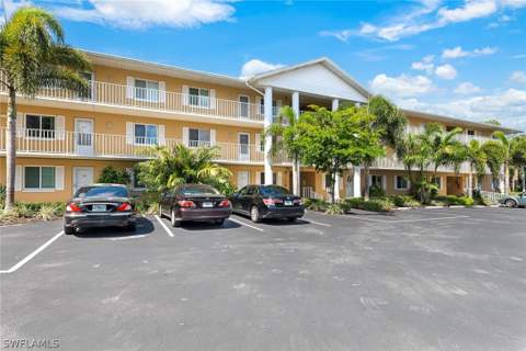 3041 Sandpiper Bay Cir H203, Naples FL - photo 18 of 23