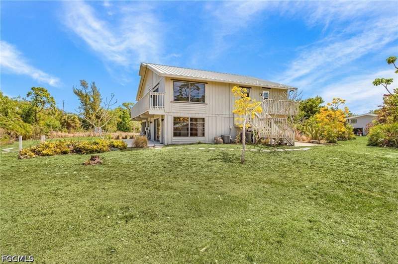 3 bedroom SingleFamilyResidence at 8677 Whispering Pines Dr, St James City, St James City — photo 4