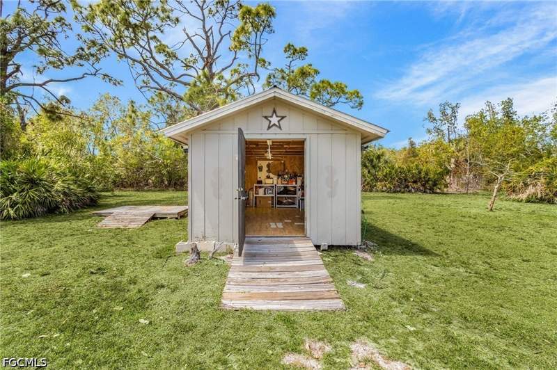 3 bedroom SingleFamilyResidence at 8677 Whispering Pines Dr, St James City, St James City — photo 5