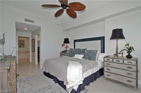 2738 Tiburon Blvd E B403, Naples FL - photo 16 of 27