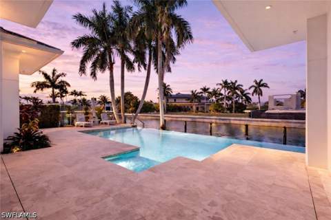 1467 Marlin Dr, Naples FL - photo 18 of 41