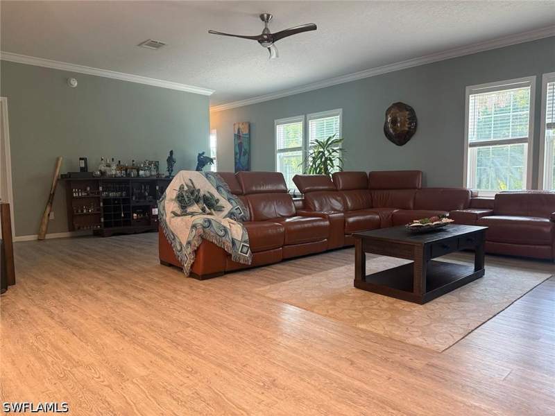 3 bedroom SingleFamilyResidence at 4835 E Riverside Dr, Russell Park, Fort Myers — photo 3