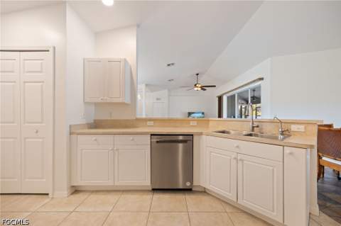 2824 NW 27th Ave, Cape Coral FL - photo 14 of 48