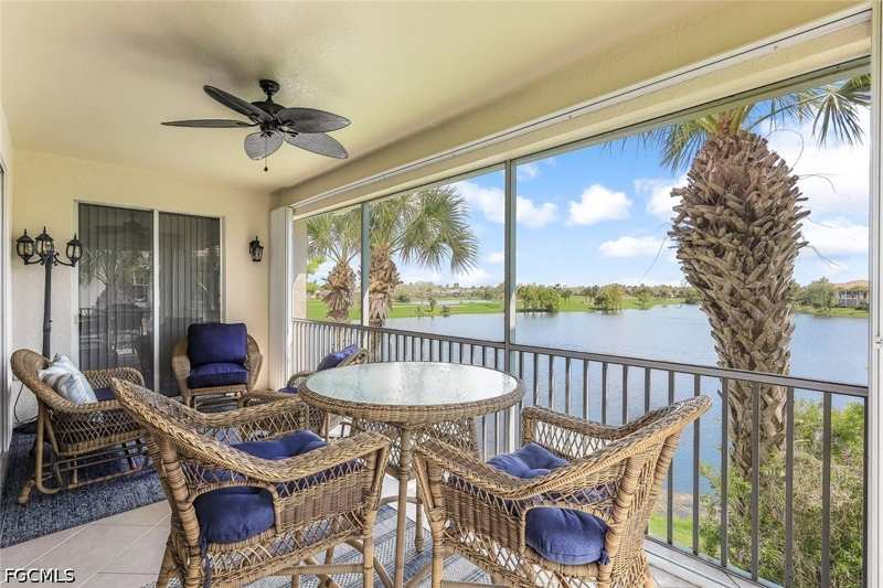 3 bedroom Condominium at 16580 Crownsbury Way 202, Oxford Pointe, Fort Myers — photo 1