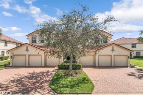 16580 Crownsbury Way 202, Fort Myers FL - photo 18 of 34