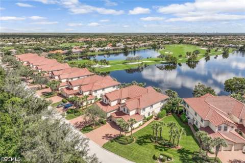 16580 Crownsbury Way 202, Fort Myers FL - photo 19 of 34