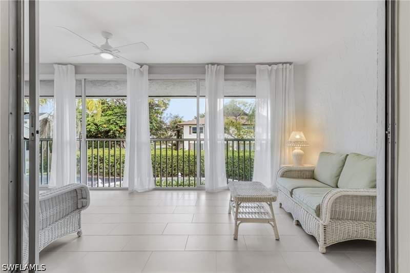 2 bedroom Condominium at 4126 Belair Ln C4, Park Place, Naples — photo 3