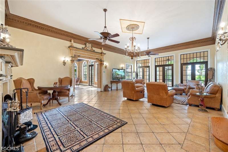 6 bedroom SingleFamilyResidence at 16100 N River Rd, Alva, Alva — photo 4
