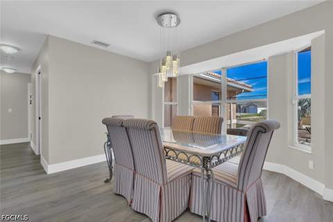 814 NW 11th Pl, Cape Coral FL - photo 11 of 38