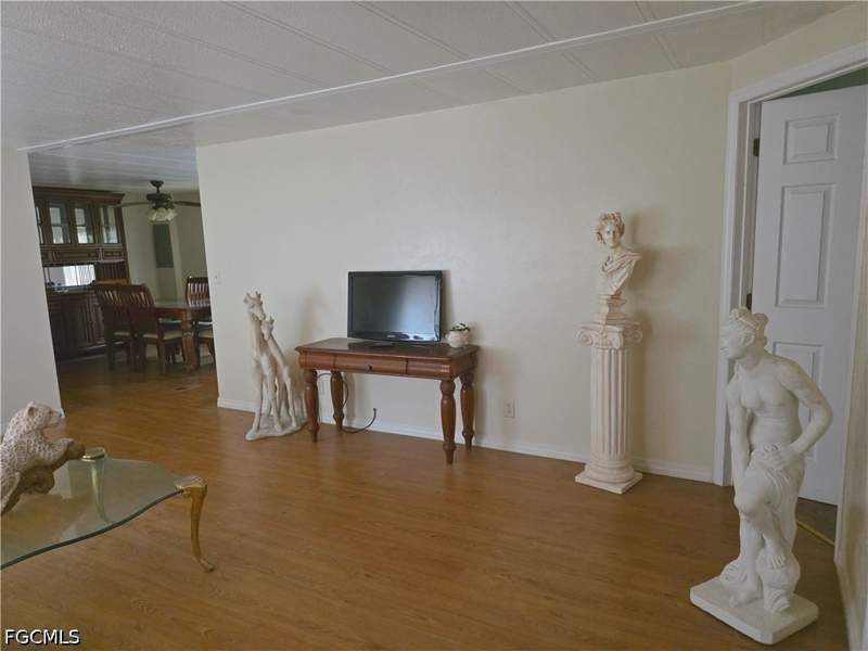 4 bedroom ManufacturedHome at 8290 Nault Rd, Suncoast Estates Unrec, North Fort Myers — photo 3