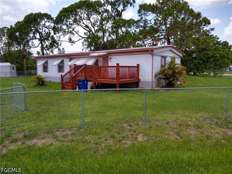 4 bedroom ManufacturedHome at 8290 Nault Rd, Suncoast Estates Unrec, North Fort Myers — photo 5