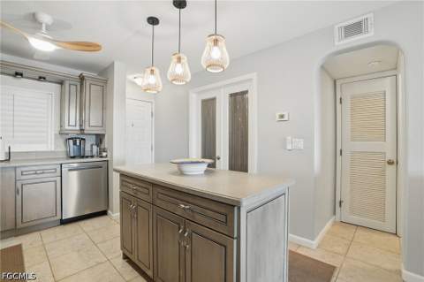 6891 Estero Blvd 362, Fort Myers Beach FL - photo 9 of 47