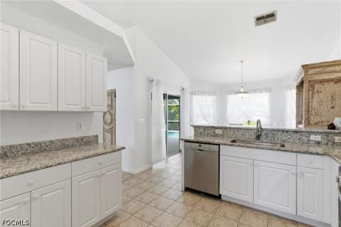 2105 SW 29th Ter, Cape Coral FL - photo 15 of 49