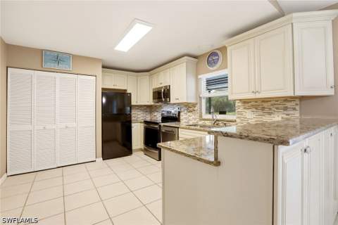 26626 Robin Way, Bonita Springs FL - photo 10 of 44