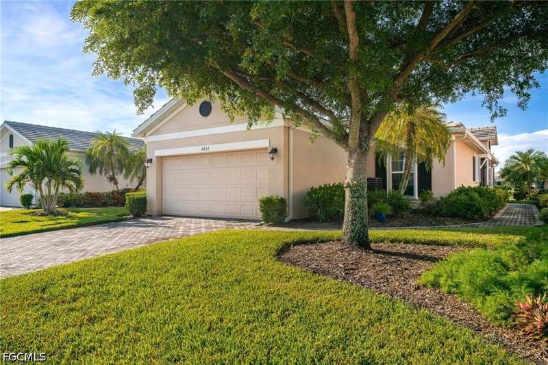 2 bedroom SingleFamilyResidence at 2652 Vareo Ct, Sandoval, Cape Coral — photo 1
