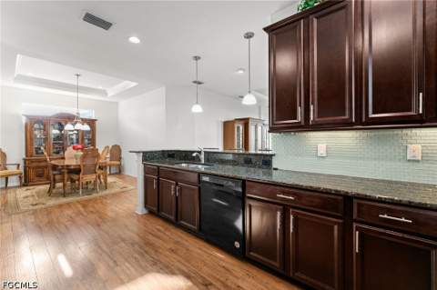 2652 Vareo Ct, Cape Coral FL - photo 17 of 50