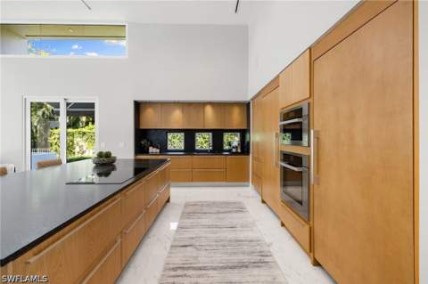 12933 Coco Plum Ln, Naples FL - photo 11 of 50