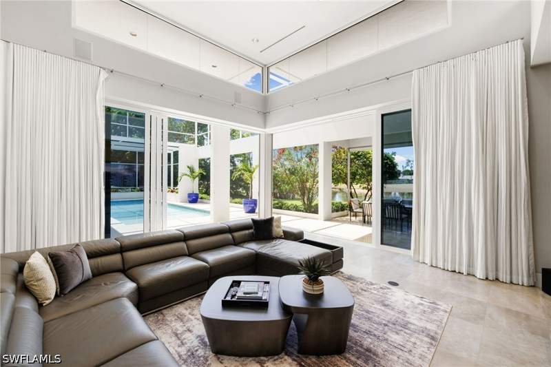 4 bedroom SingleFamilyResidence at 12933 Coco Plum Ln, Quail Creek, Naples — photo 5