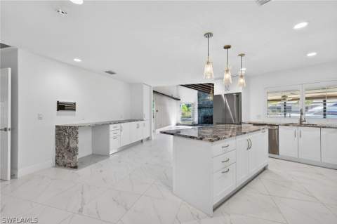 6824 Danah Ct, Fort Myers FL - photo 9 of 44