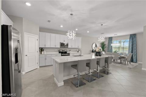 5176 Sugarwood Dr, Naples FL - photo 8 of 25