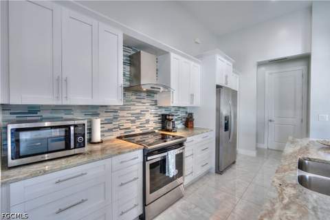 225 NW 1st St, Cape Coral FL - photo 10 of 44