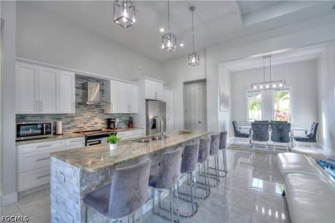 225 NW 1st St, Cape Coral FL - photo 11 of 44