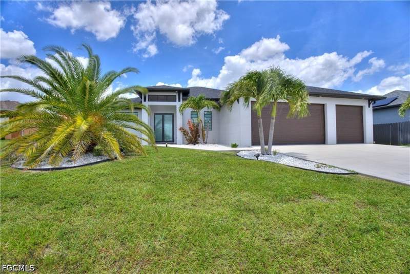 3 bedroom SingleFamilyResidence at 225 NW 1st St, Cape Coral, Cape Coral — photo 4