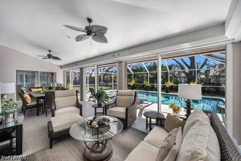532 Roma Ct, Naples FL - photo 14 of 17